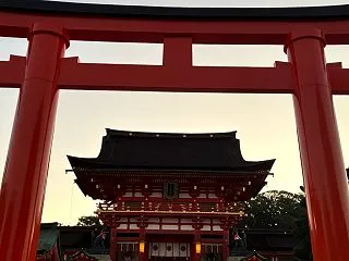 伏見稲荷大社東福寺朝ラン＆琉球メキシカン…