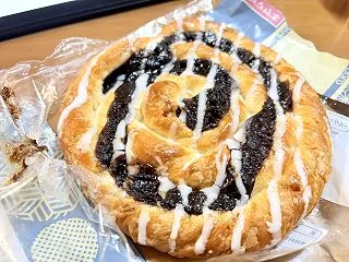 ヤマザキ ミニスナックゴールド ごま香る…