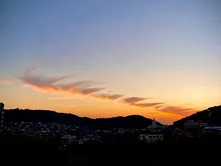 何事の