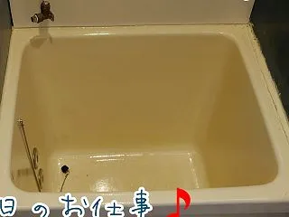本日のお仕事元店舗アパート部屋の改装作業…