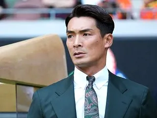 【悲報】藤枝MYFCの槙野監督、2試合ベ…