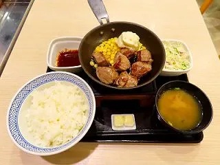 極旨牛鉄板ステーキ定食@吉野家