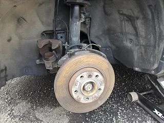 ミニクロスオーバーも少し作業...。