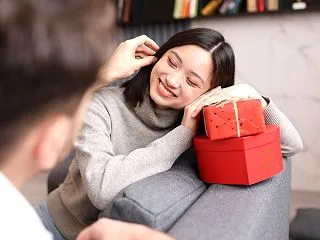 頭をポンポン？！！突然のことでびっくりし…