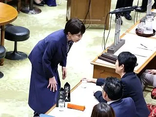 立憲民主党の辻元清美議員が、高市早苗首相…