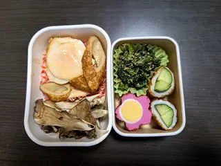 ちくわ煮・落とし卵・マイタケ