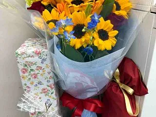 メンバーの定年退職式です