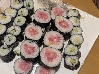おうちごはん〜おうちで巻き寿司〜