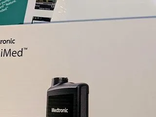 新しいインスリンポンプ