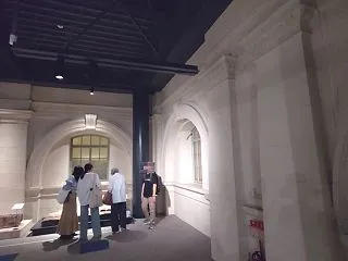 長期休館が明けた神奈川県立歴史博物館は、…