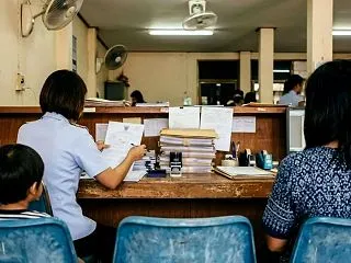 タイ内務省、外国人児童の出生証明書50件…
