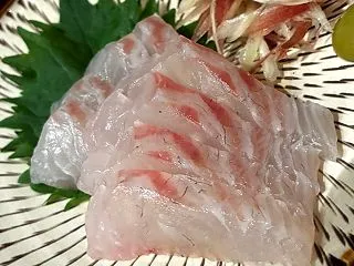 ゼロナナ 鯛の昆布〆