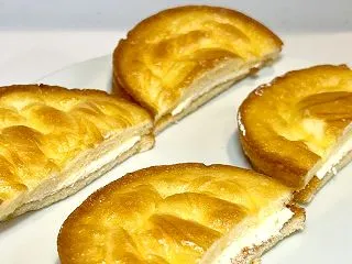 実食！3種チーズのクリームサンド4個入（…