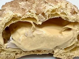 実食！ザクほろシューキャラメルクリーム（…
