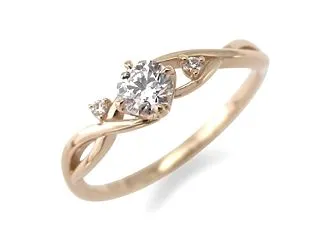 【豆知識】婚約指輪と結婚指輪の違いとは?…