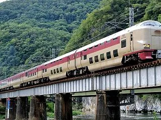 26年9月25日撮影 (空振り続きの伯備…