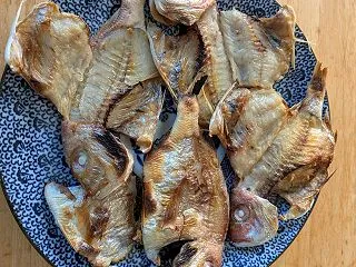 自家製「レンコ鯛干物」焼いた