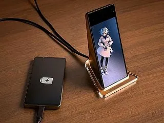 【納期情報】ソニーの6インチ裸眼3Dディ…