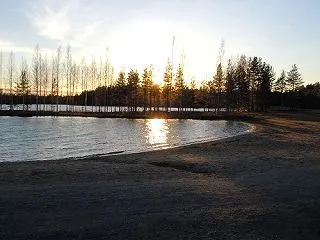 晩秋の湖