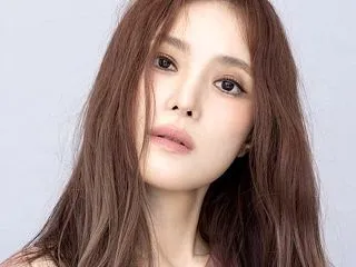 チョ・ジョンソクの妻コミ、仕事も家庭も完…