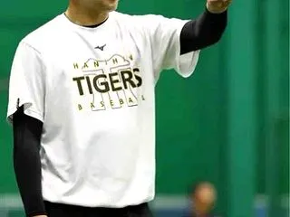 【阪神】プロ13年目岩崎優が残留 海外F…