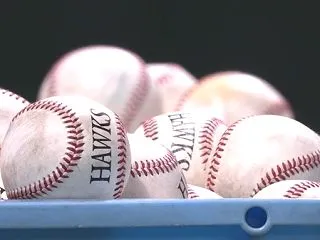 柳田悠岐が首の手術 上沢直之とイヒネは右…
