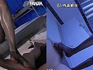 星宮一花先生の雨に濡れた黒パンストの妖し…