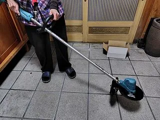 ２代目の電動草刈り機