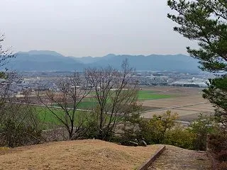 じゃない城(156)信長も招かれた山崎山…