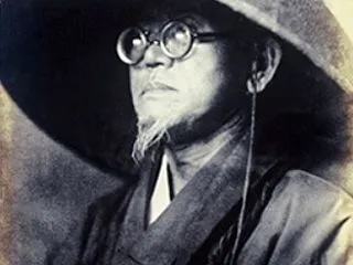 『 しぐるるや しぐるる山へ 歩み入る …