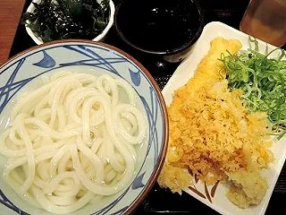 丸亀製麺山形篭田店の釜揚げうどん（山形市…