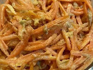 40年愛用の完全調理器と、にんじんのツナ…