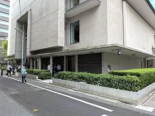 水天宮の南東角 ここを通るたびに思い出す