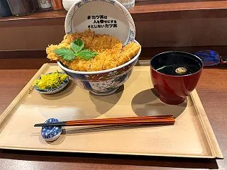 【赤坂】#カツ丼は人を幸せにする実食｜と…