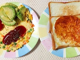 ウイークリー朝御飯「オムレツとチーズトー…
