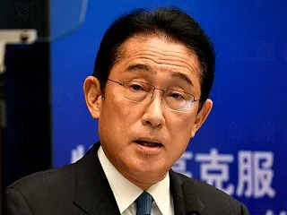 【悲報】岸田総理に賛否！育休中に「リスキ…
