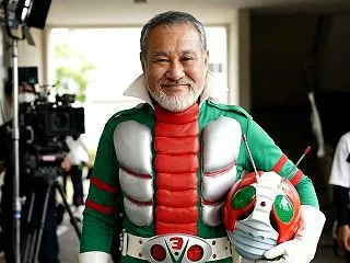 今日はハロウィン 仮装もＡＩで…（笑）