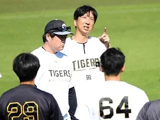 秋季キャンプ目前 監督への負の報道が気に…