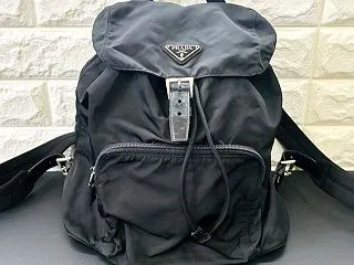 プラダ テスート バックパックが入庫致し…