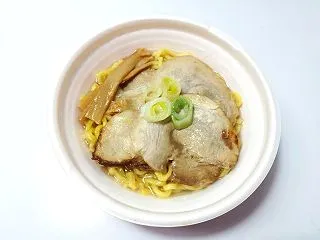 飯田商店監修 飯田将太のチャーシュー麺【…