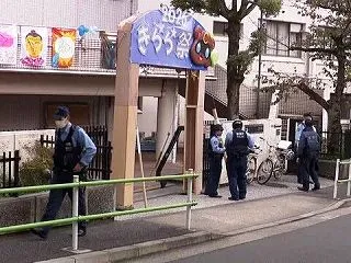 都立六本木高校で女子生徒が刺される 別の…