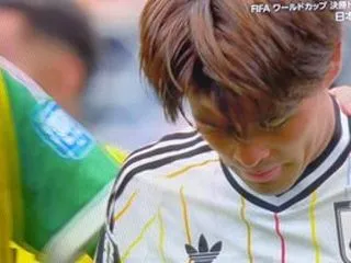 【悲報】W杯の日本vsブラジル…両翼のW…