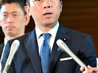 小泉防衛大臣「残念」 中国との会談実現せ…