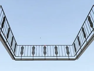 エトワールへの道 〜アイアン手すりのデザ…