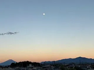 富士山、虹、初冠雪