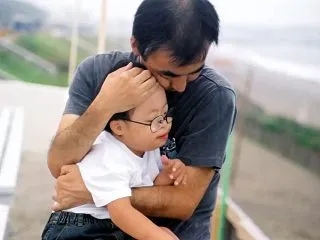 ダウン症の息子の６年の生涯。「幸せな瞬間…