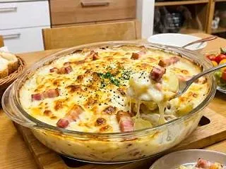 とろける食感！「ベーコンとポテトの極みグ…