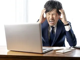 【悲報】就職氷河期世代、いまだに不本意非…