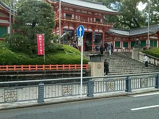 久しぶりに市バスで町に出た
