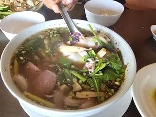 知らない場所でおいしいランチ